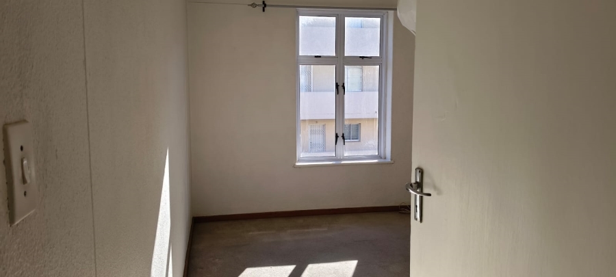 To Let 1 Bedroom Property for Rent in Strand South Western Cape